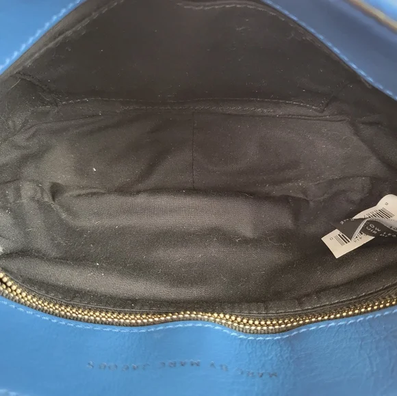 MARC JACOBS Luna Small Crossbody - Picture 15 of 16